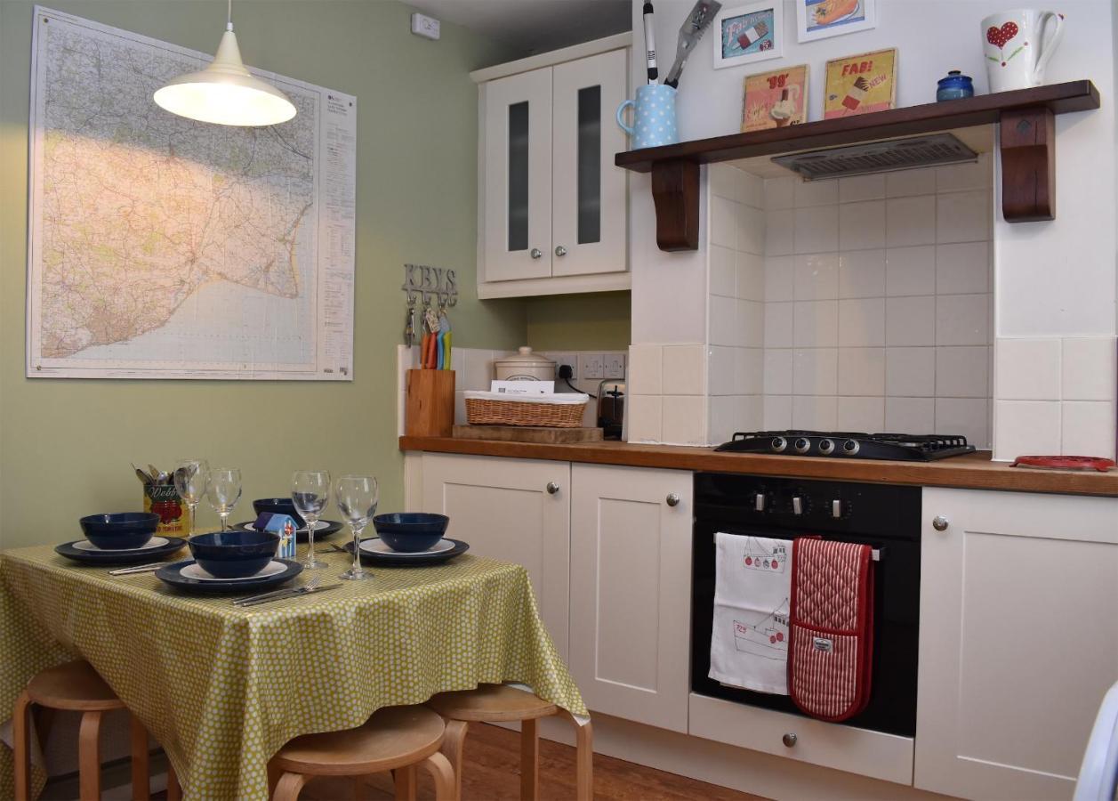 Daisy Tatham Cottage Рай Екстериор снимка